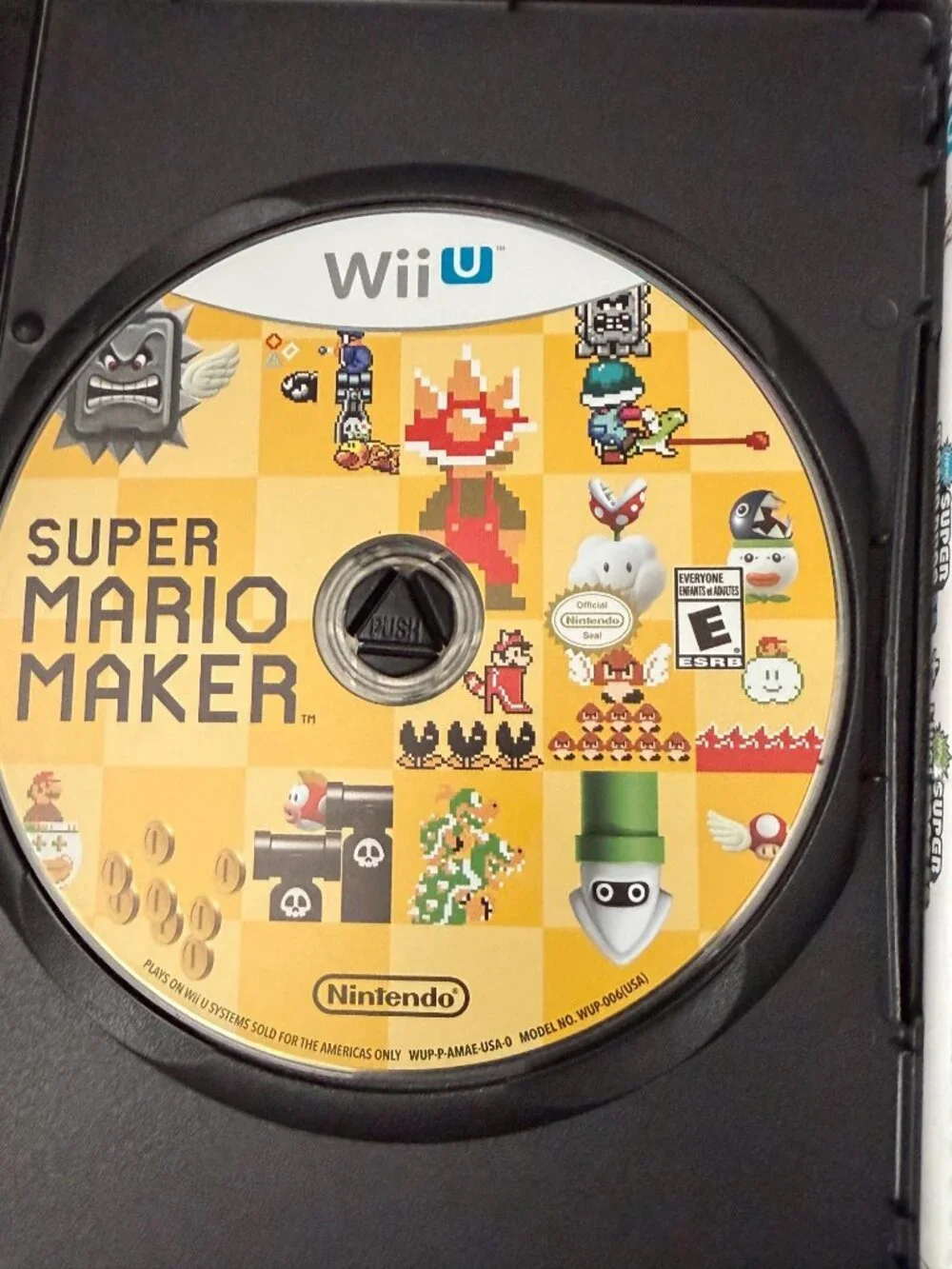 Nintendo Wii U 2 Game Lot Bundle: Super Mario Maker & Super Mario 3D World